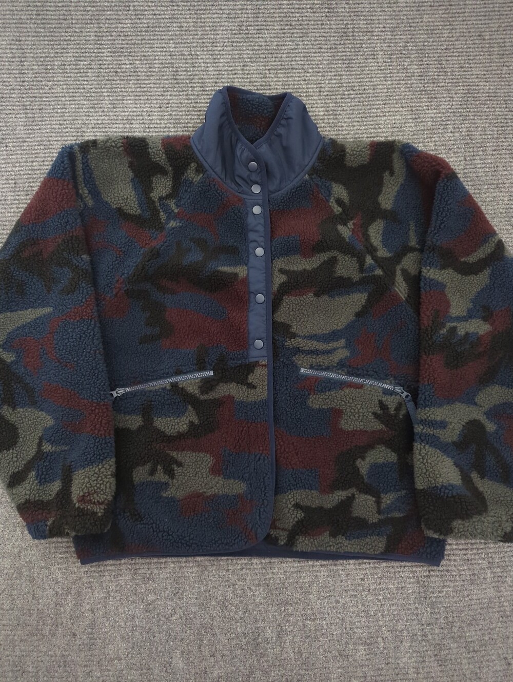 FP Movement Free People Sherpa Fleece Jacket Camo Snap Front Large Cozy Outdoors
